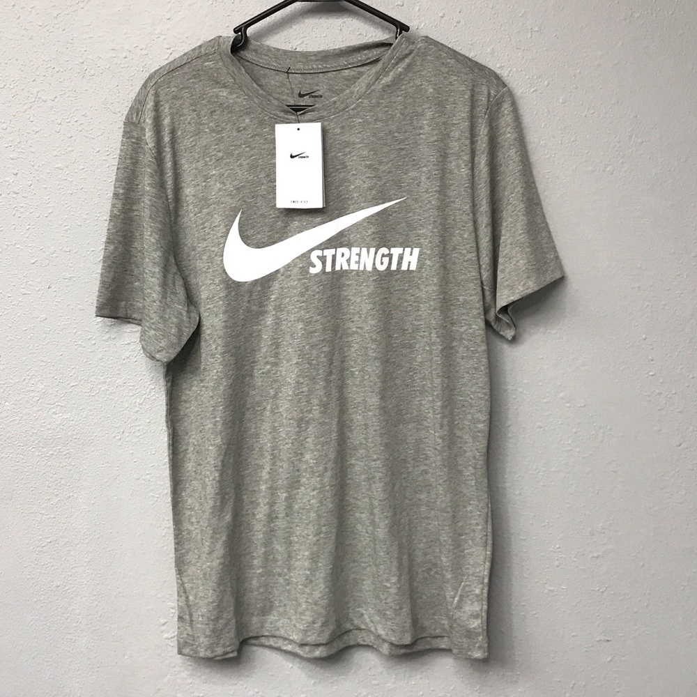 Nike Men's Gray Strength Tee